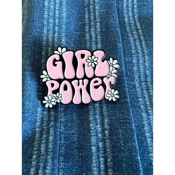 GIRL POWER Pink Flower Enamel Lapel Pin NEW - Picture 1 of 3